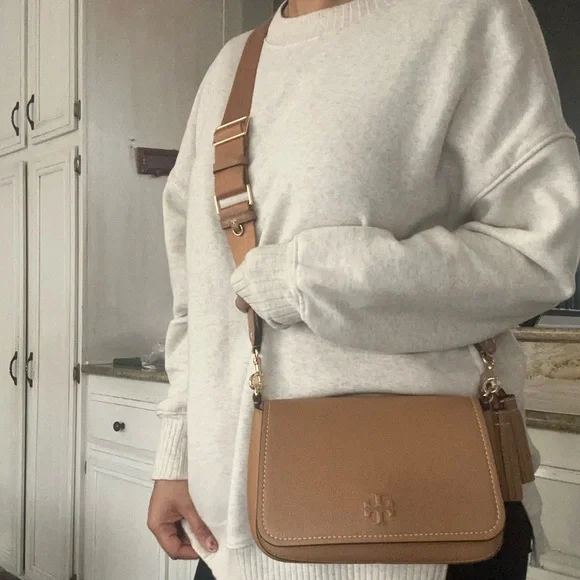 New Tory Burch Thea web flap crossbody tan - Picture 8 of 14